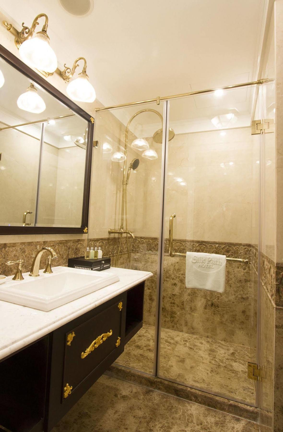 Silk Path Boutique Hà Nội Khách sạn Hà Nội